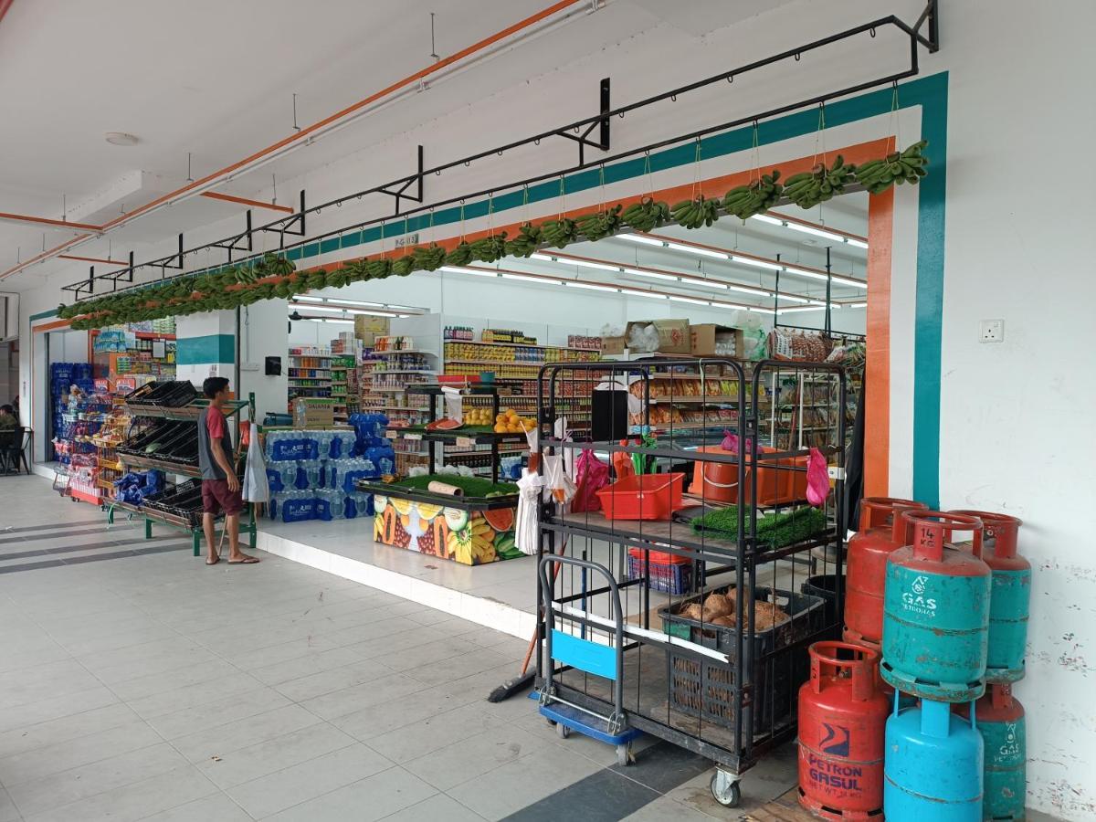 Aisy Homestay Putrajaya Cyberjaya Klia 甘榜龙溪 外观 照片