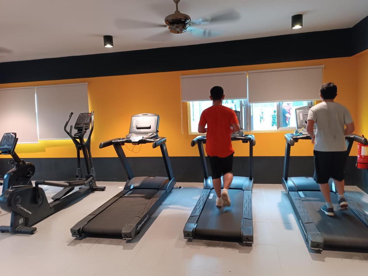 Aisy Homestay Putrajaya Cyberjaya Klia 甘榜龙溪 外观 照片