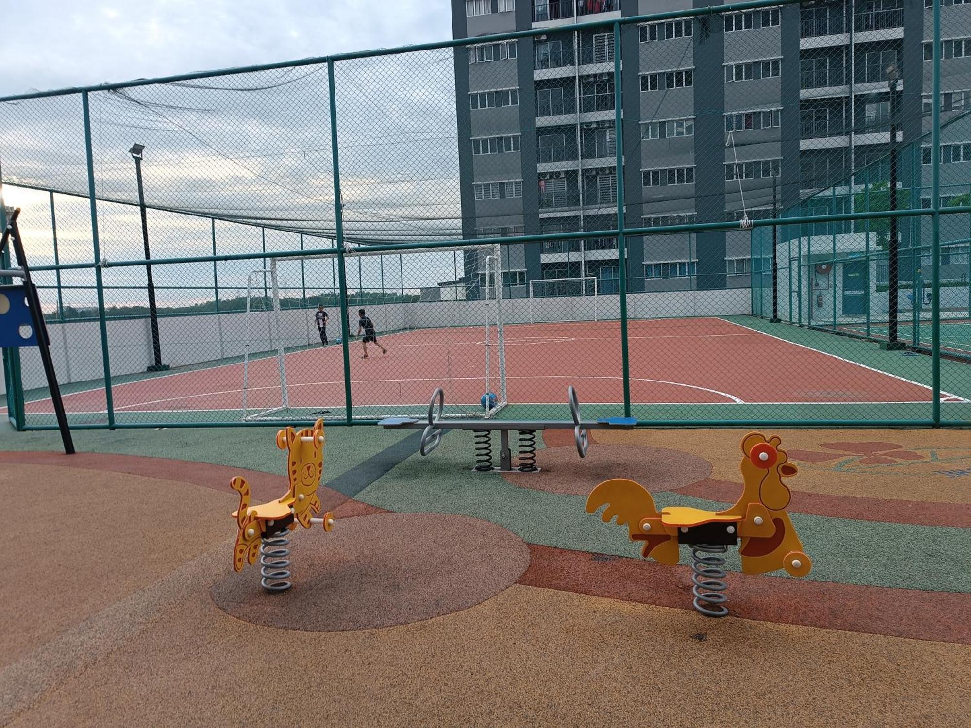 Aisy Homestay Putrajaya Cyberjaya Klia 甘榜龙溪 外观 照片