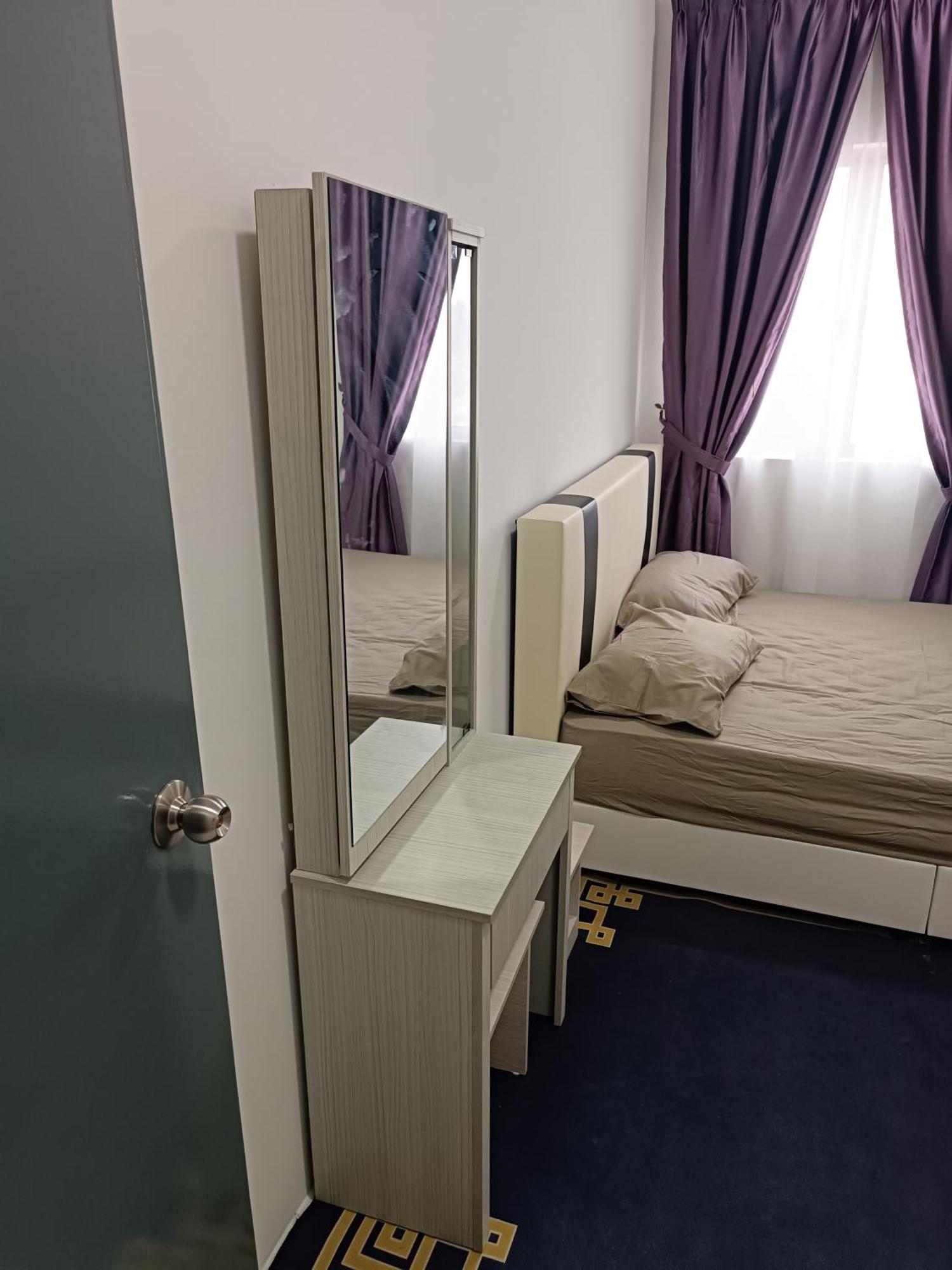 Aisy Homestay Putrajaya Cyberjaya Klia 甘榜龙溪 外观 照片
